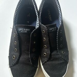 Sperry Black Sneakers Classic Canvas Style- size 8.5